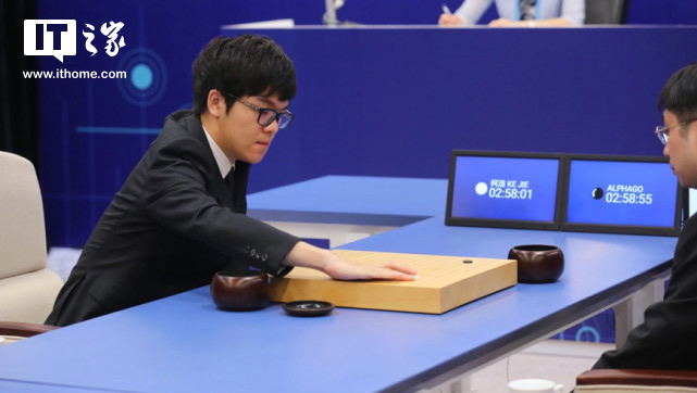 AlphaGo團隊宣布“阿狗”退役，50份自我對戰棋譜獻給人類(lèi)